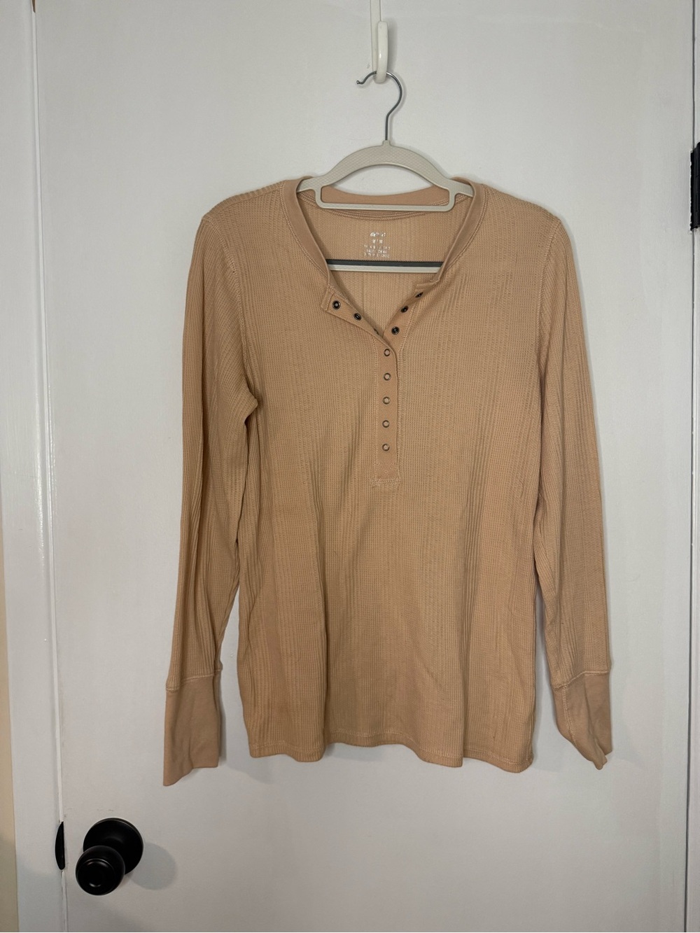 aerie Ribbed Long-Sleeve Henley in Tan with Snaps